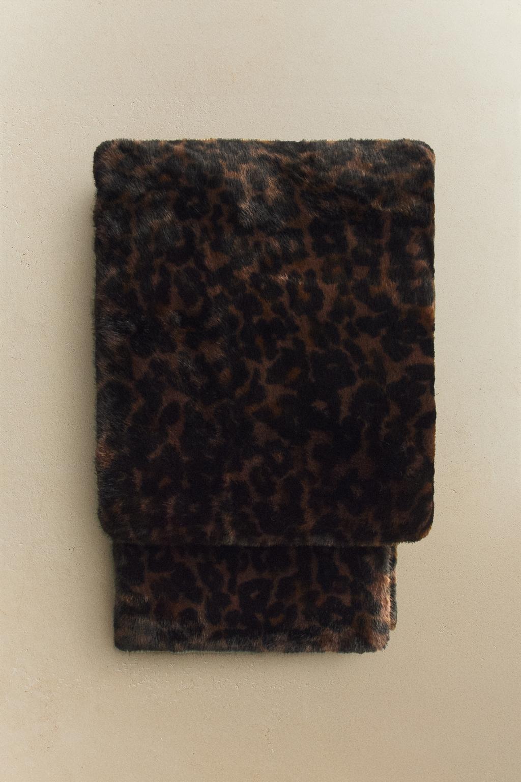 Плед из мягкого флиса с животным принтом