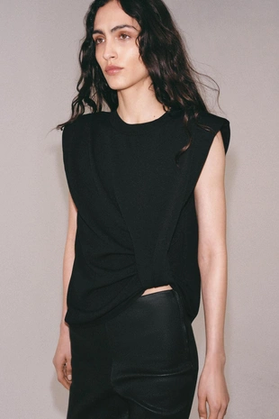 Трикотажный топ с подплечниками- Заказать в России