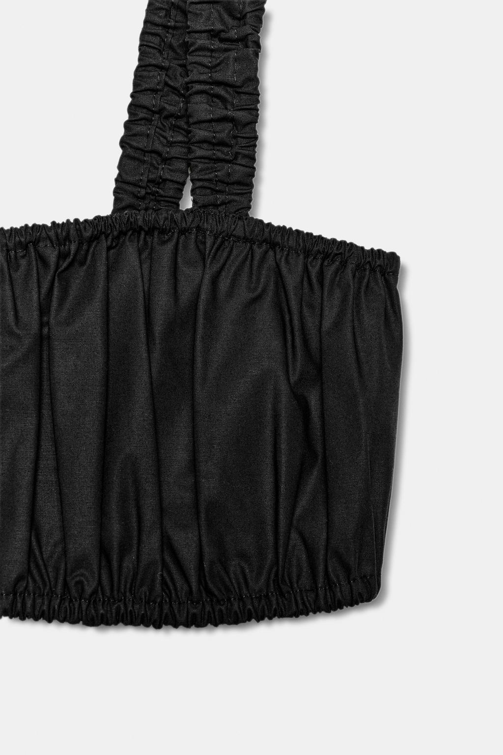 КРОП-ТОП ИЗ ПОПЛИНА СО СБОРКАМИ