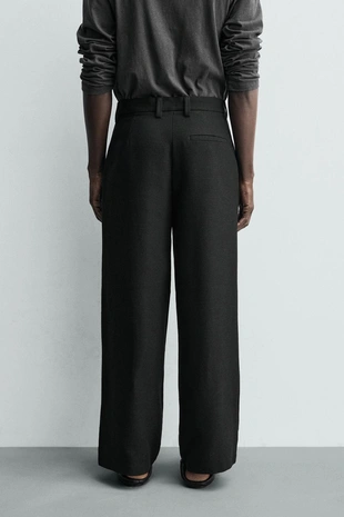 Брюки Relaxed Fit со складками