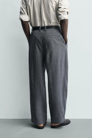 Брюки Relaxed Fit со складками