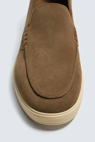 Кожаные лоферы в повседневном стиле- Заказать в России