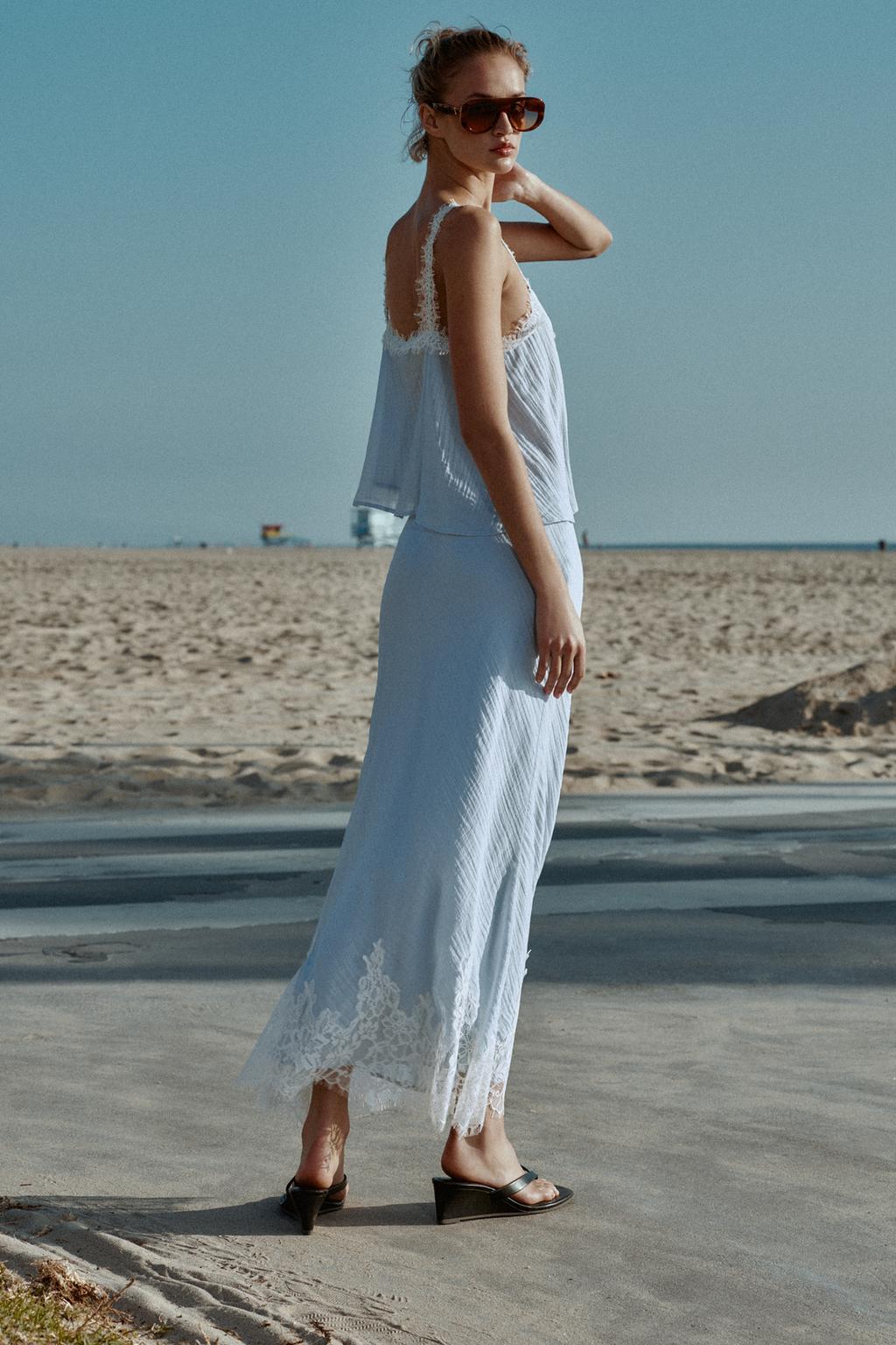 ЮБКА МИДИ С КРУЖЕВОМ