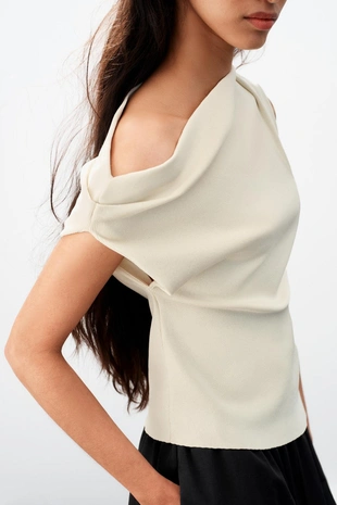 Асимметричный трикотажный топ- Заказать в России