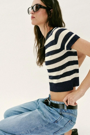 Трикотажный топ с коротким рукавом