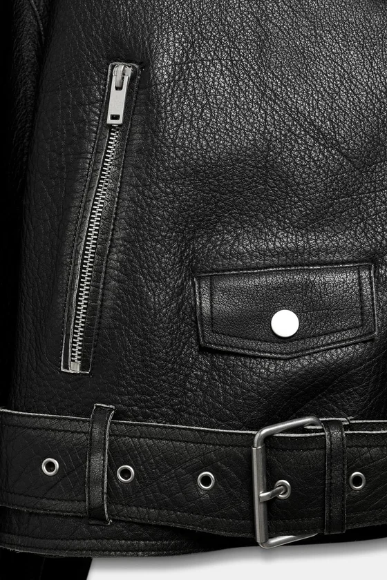 КОЖАНАЯ КУРТКА-КОСУХА — коллекция Zara «ZW» лимитированная серия