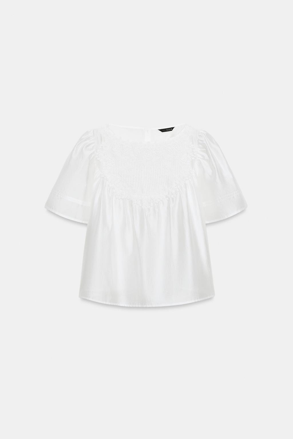 БЛУЗА С ВЫШИВКОЙ И КОРОТКИМИ РУКАВАМИ