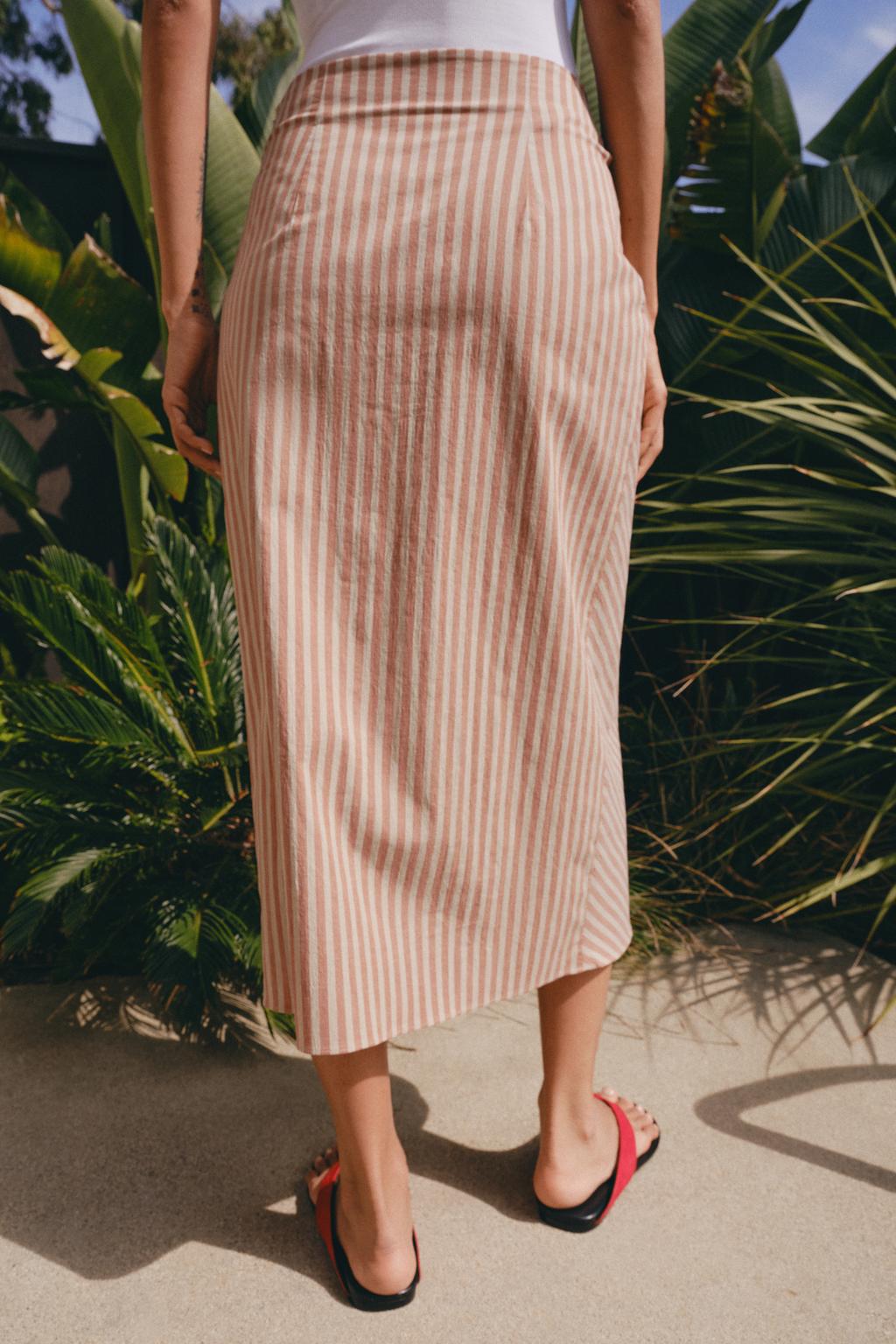 ЮБКА В ПОЛОСКУ СО СБОРКАМИ — ZW COLLECTION