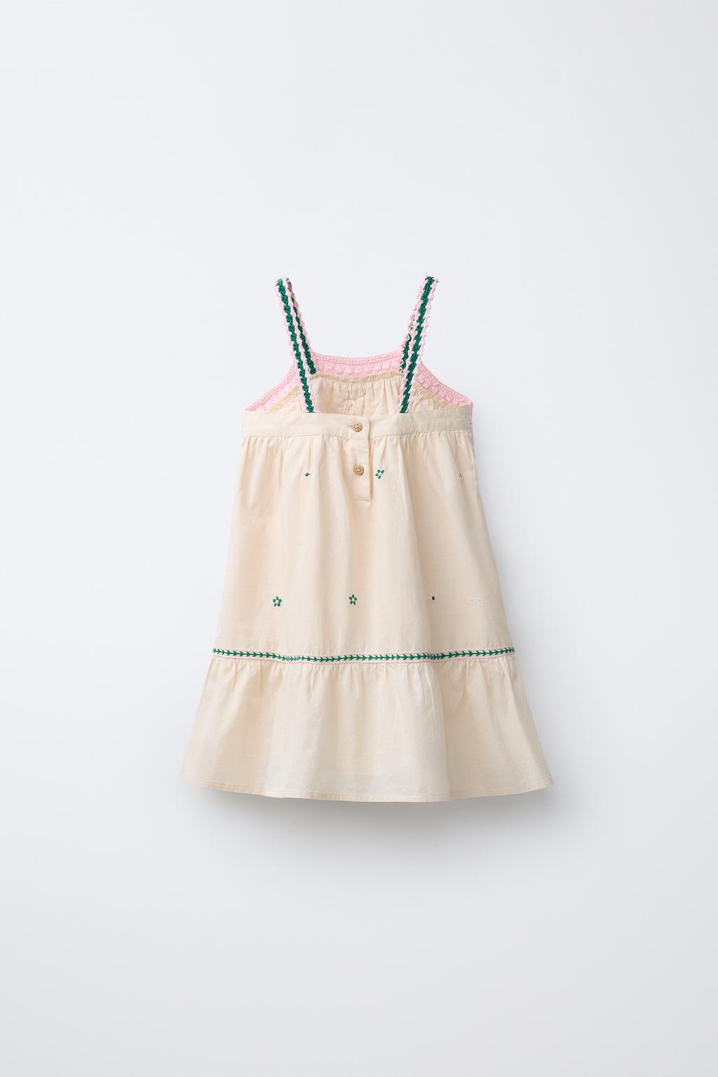 ПЛАТЬЕ С ВЫШИВКОЙ И ЦВЕТОЧНЫМ ПРИНТОМ