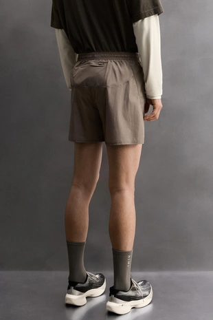 Легкие беговые шорты 5 - Заказать в России