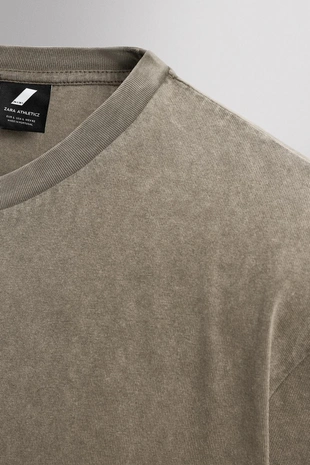 Футболка с графическим принтом- Заказать в России