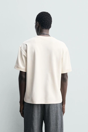 Футболка Relaxed Fit из мягкой ткани- Заказать в России