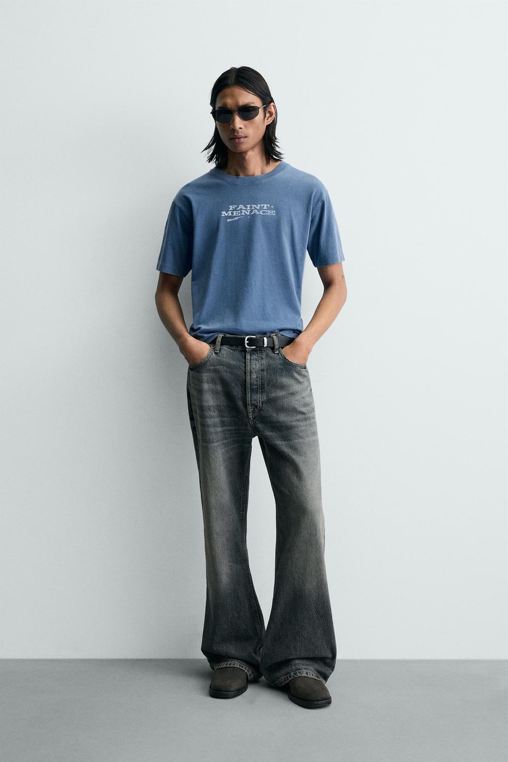 ФУТБОЛКА ИЗ ТКАНИ С ЭФФЕКТОМ ПОТЕРТОСТИ С НАДПИСЬЮ