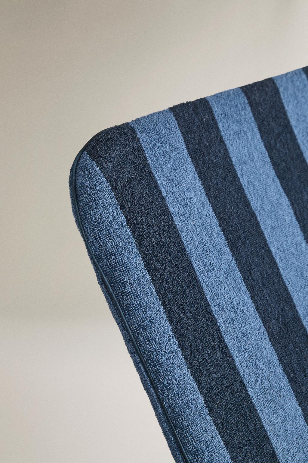 Покрывало для пляжного кресла в полоску