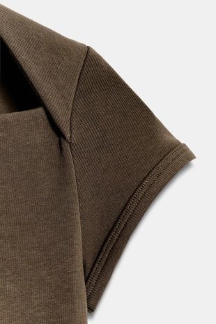 Футболка с квадратным вырезом- Заказать в России