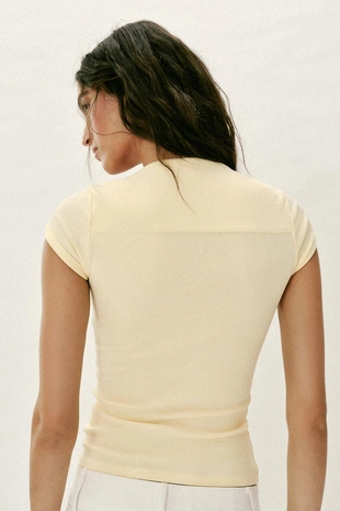 Футболка с квадратным вырезом- Заказать в России