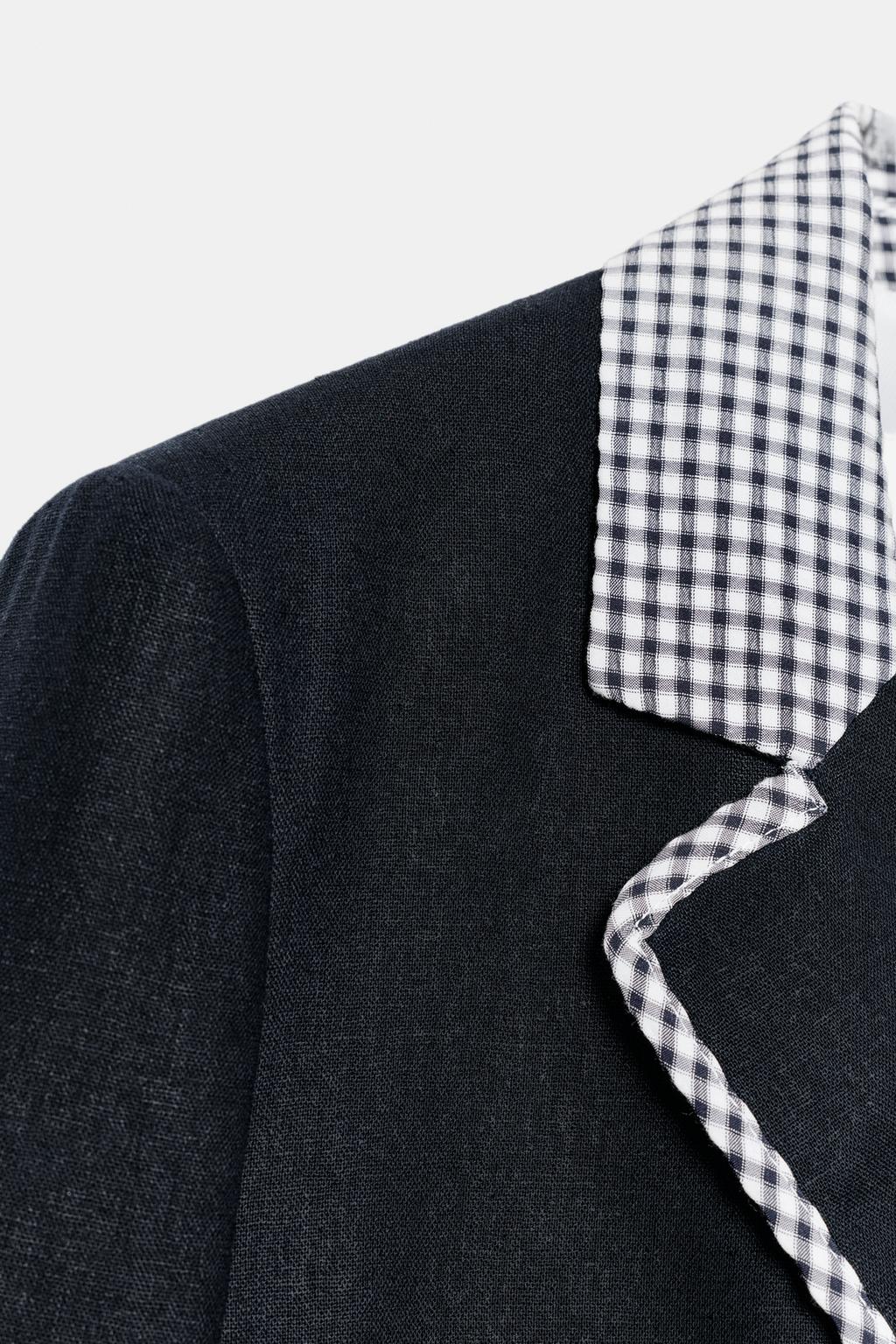 УКОРОЧЕННЫЙ БЛЕЙЗЕР В КЛЕТКУ ВИШИ