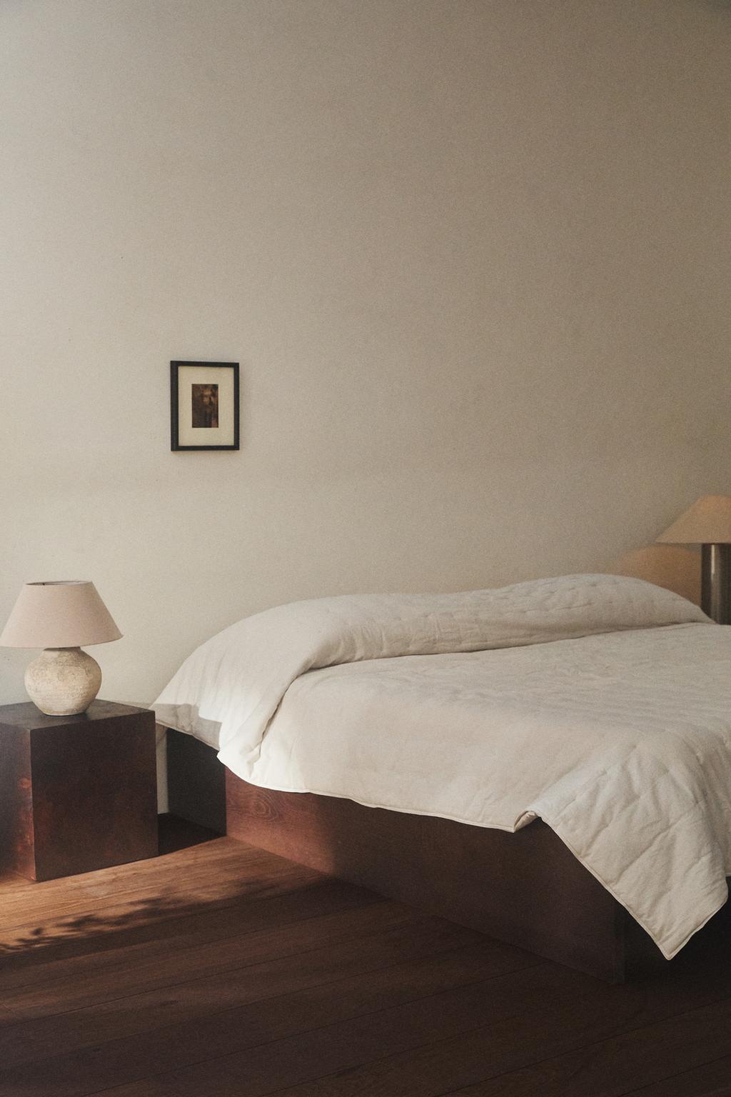 Одеяло из льна и хлопка с квилтованным узором