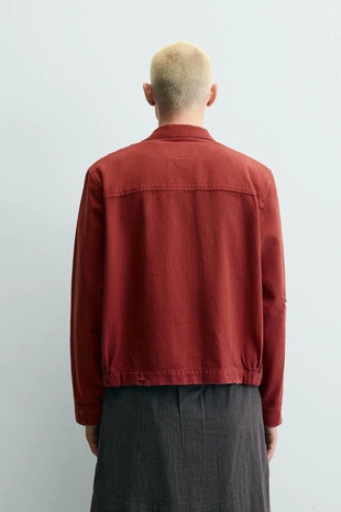 Укороченная куртка с эффектом потертостей- Заказать в России