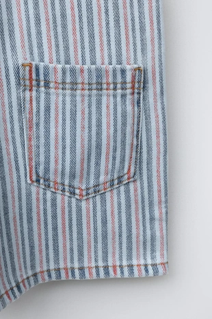 Короткий джинсовый комбинезон в полоску- Заказать в России