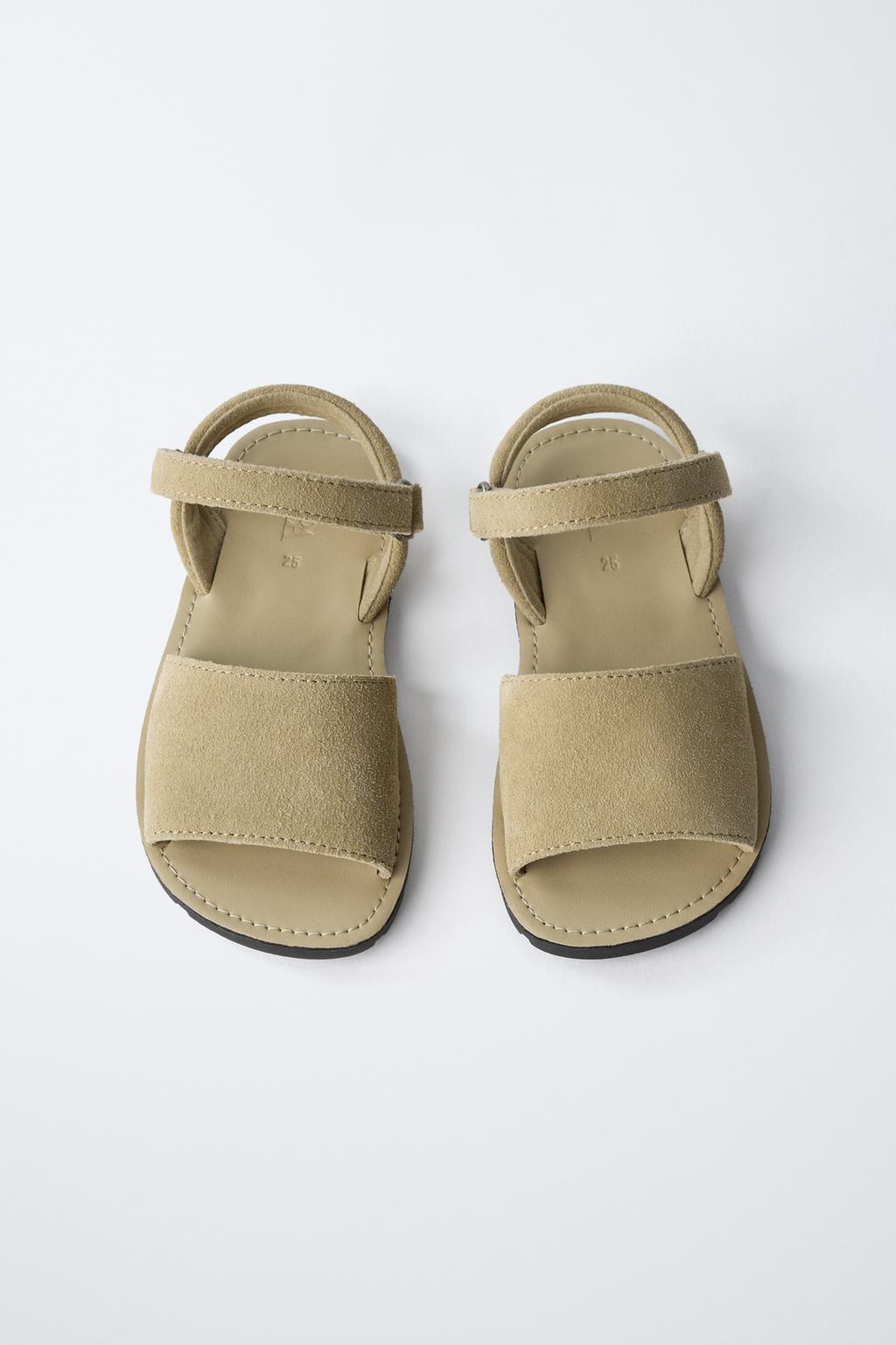 Кожаные сандалии