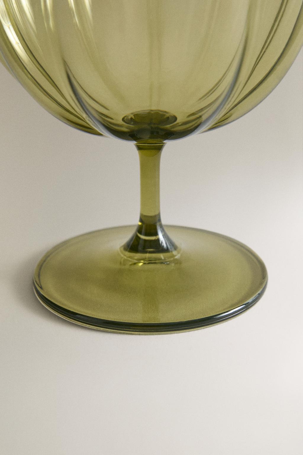 Стеклянная чашка для мороженого со волновым дизайном