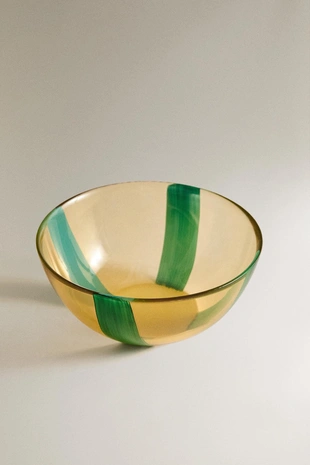 Стеклянная миска в полоску
