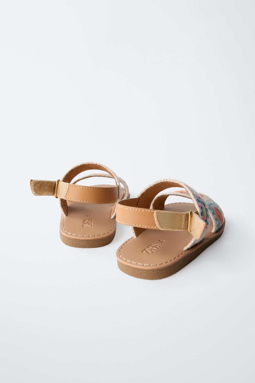 САНДАЛИИ ИЗ КРЮЧКА