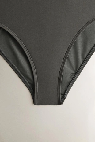 Купальник с завязкой на шее для пляжа- Заказать в России