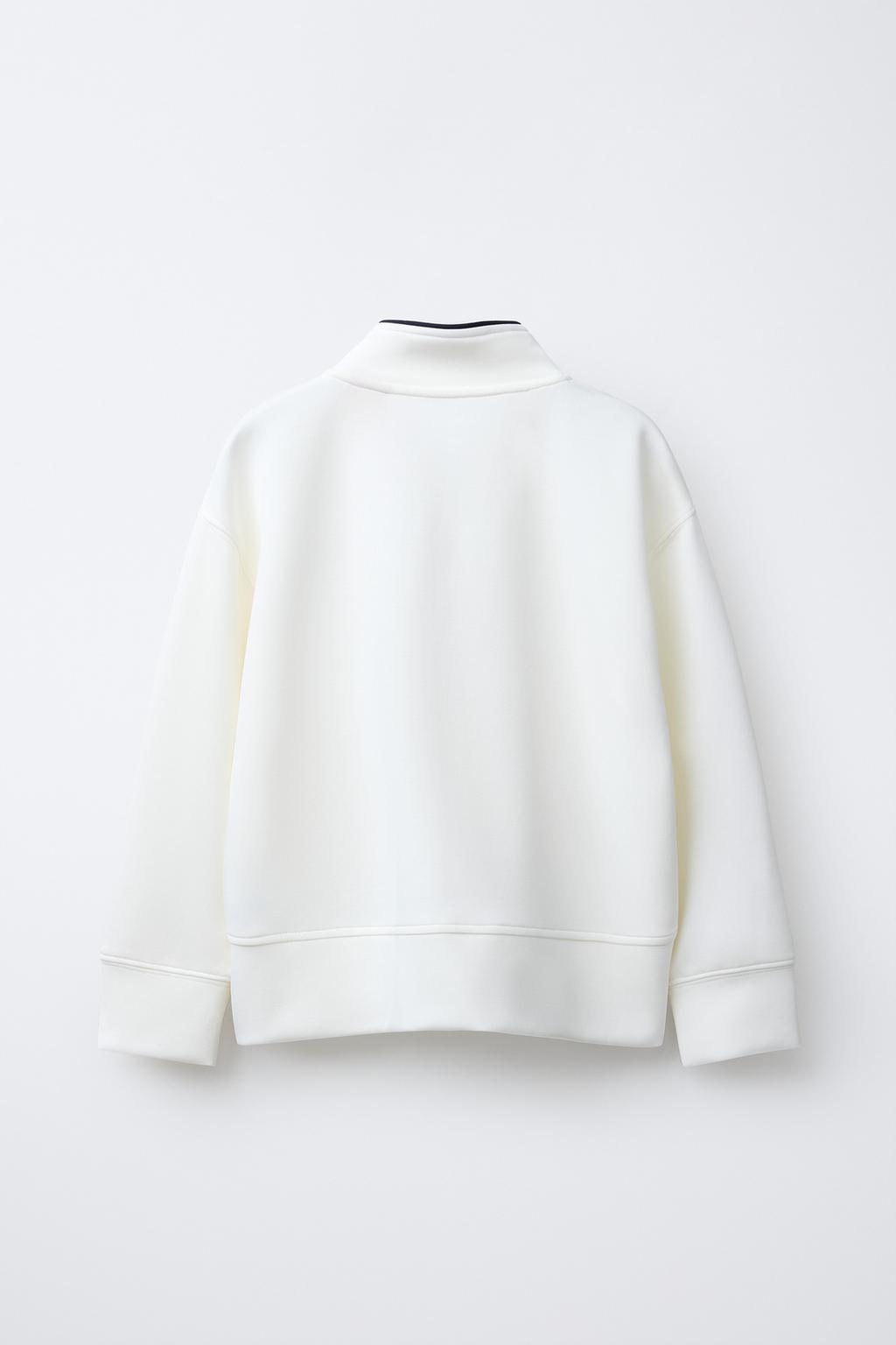 ТОЛСТОВКА С МОДАЛОМ LILO & STITCH © DISNEY