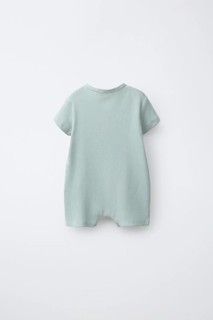 Комбинезон из вафельного трикотажа с воротником на пуговицах