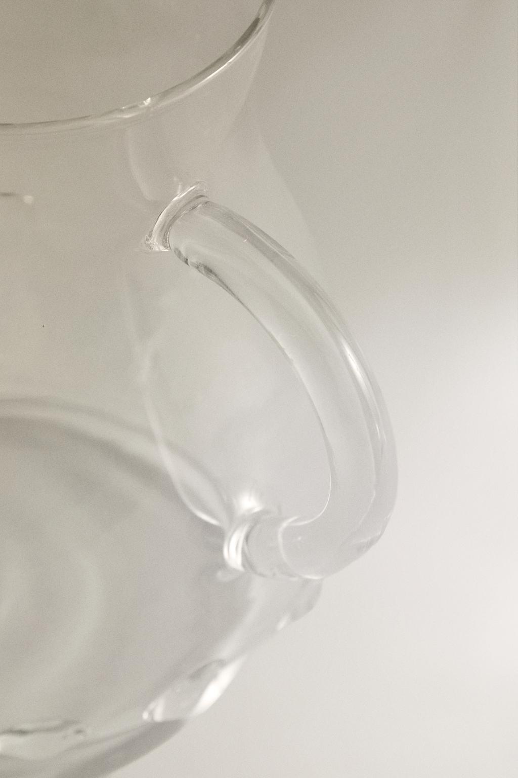 Кувшин из боросиликатного стекла с точками