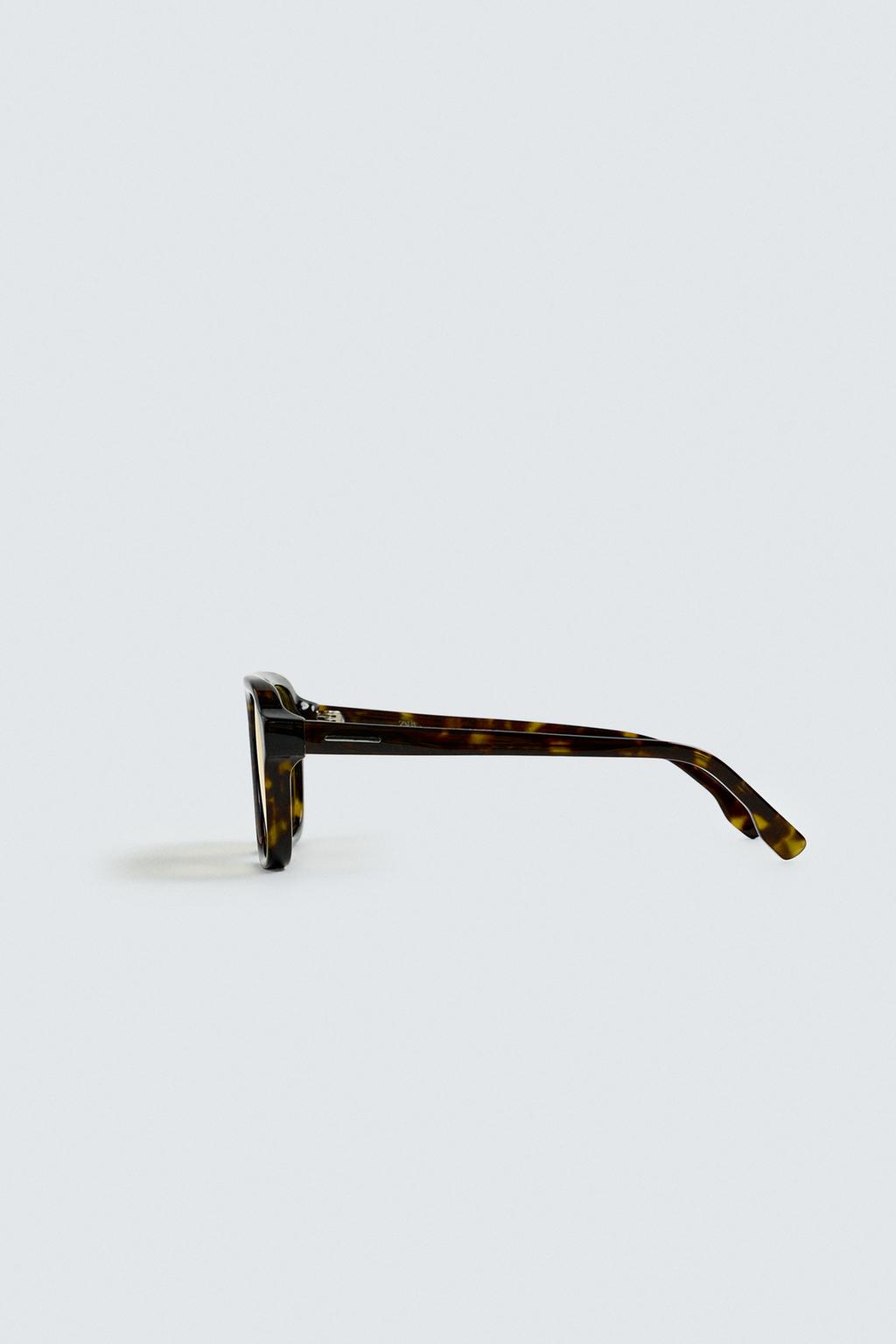 ПРЯМОУГОЛЬНЫЕ СОЛНЦЕЗАЩИТНЫЕ ОЧКИ