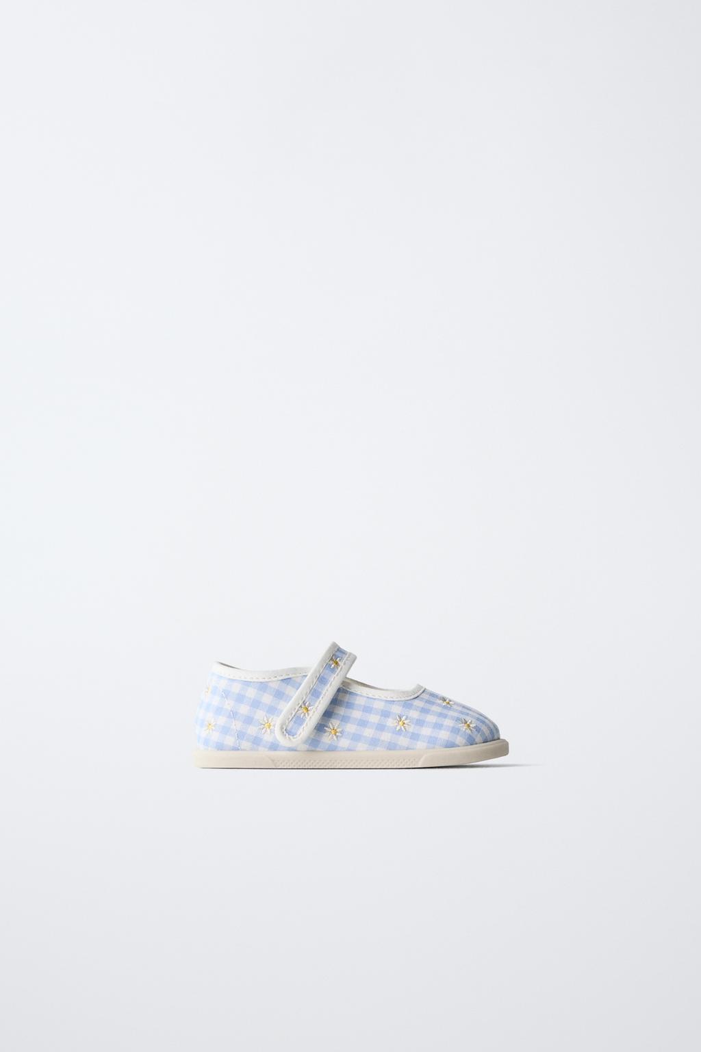 Туфли мэри-джейн с цветочной вышивкой