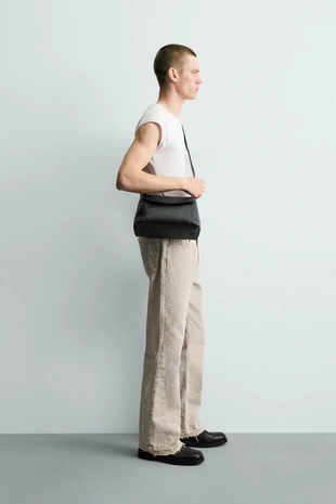 Джинсы Flare Fit с эффектом брызг- Заказать в России