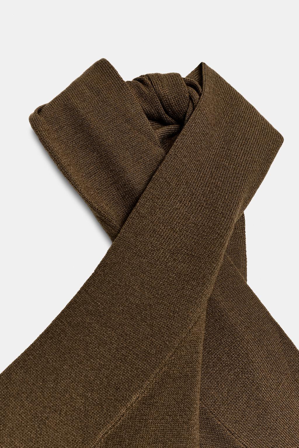 ТРИКОТАЖНОЕ ПЛАТЬЕ МИДИ ХАЛТЕР