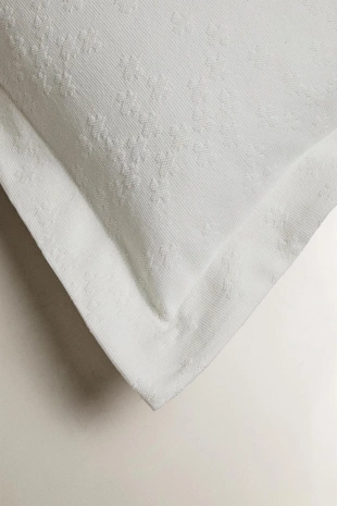 Чехол для подушки clover- Заказать в России