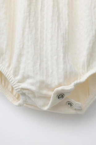 Боди в романтическом стиле с кружевом- Заказать в России