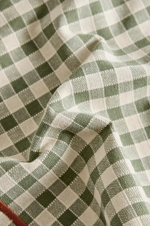 Салфетка из хлопка с клетчатым узором и контрастной стежкой