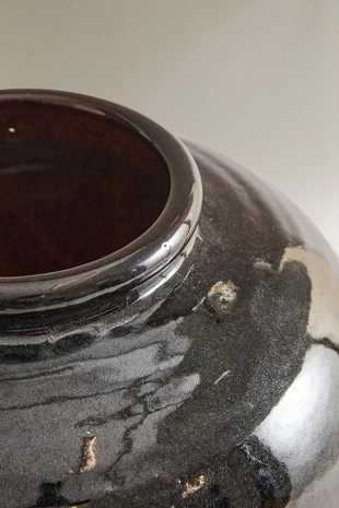 Ваза из эмалированной керамики среднего размера- Заказать в России