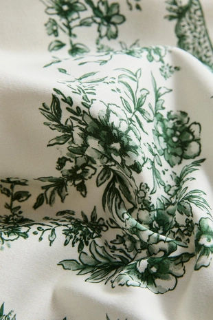 Хлопковый скатерть с цветочным принтом и атласной отделкой- Заказать в России