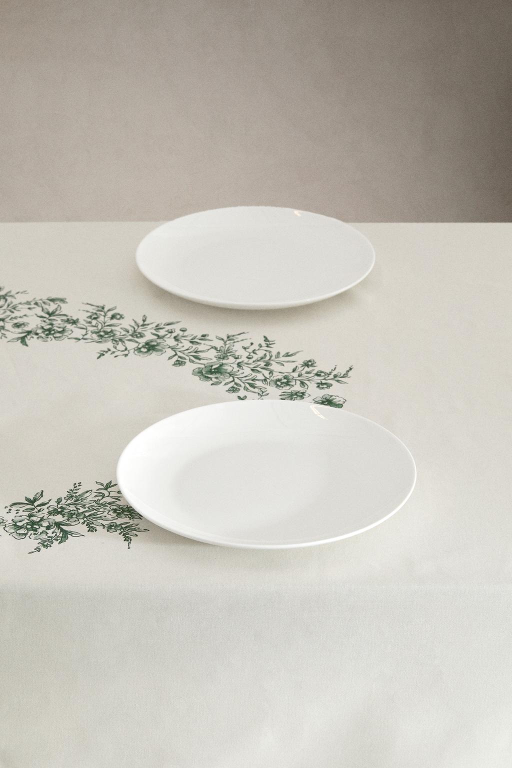 Хлопковый скатерть с цветочным принтом и атласной отделкой