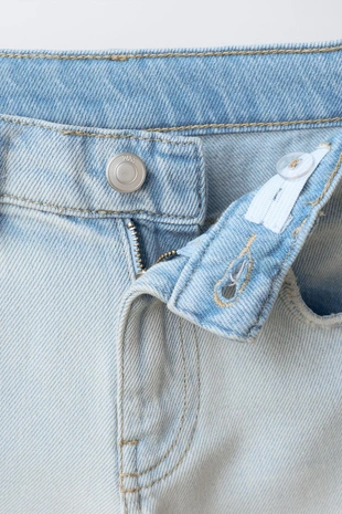 Джинсы Wide Leg с цветочным принтом и стразами- Заказать в России