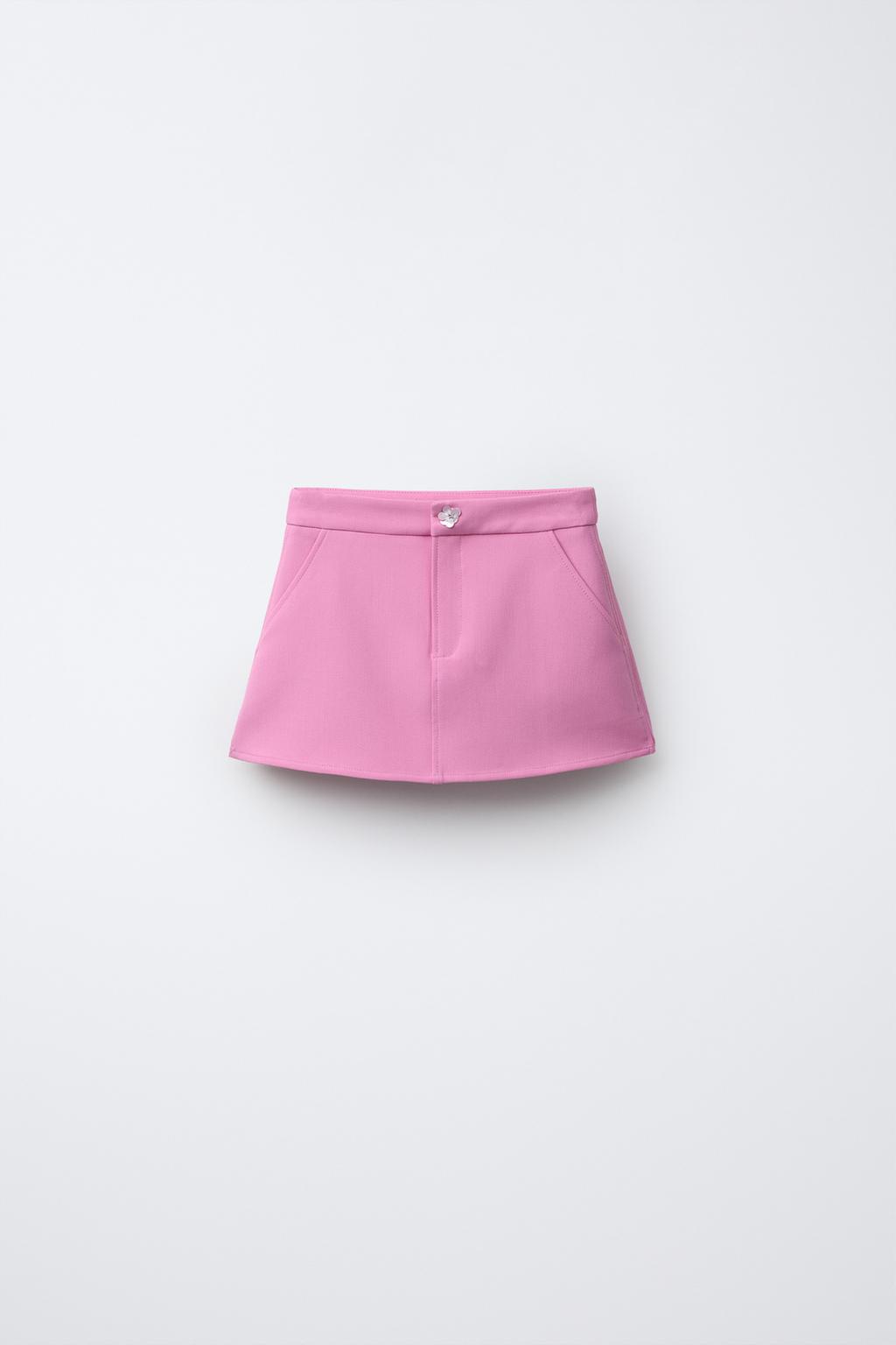 ЮБКА С ДЕКОРАТИВНОЙ ПУГОВИЦЕЙ