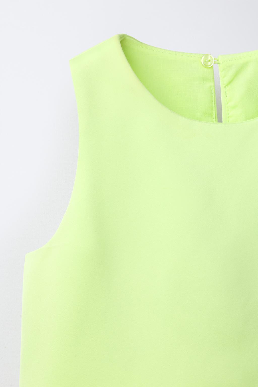 ТОП С ВЫШИТЫМ ЦВЕТКОМ И БУСИНАМИ