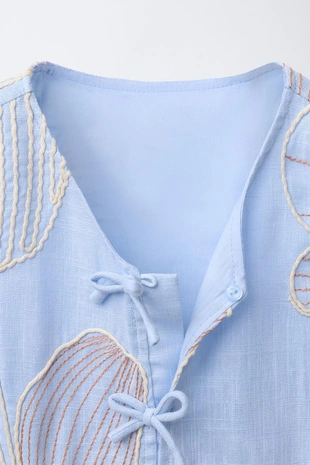 Топ с вышивкой и бантами- Заказать в России