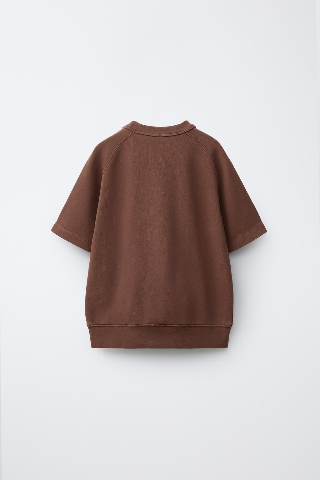 ФУТБОЛКА ИЗ ФУТЕРА С НАДПИСЬЮ