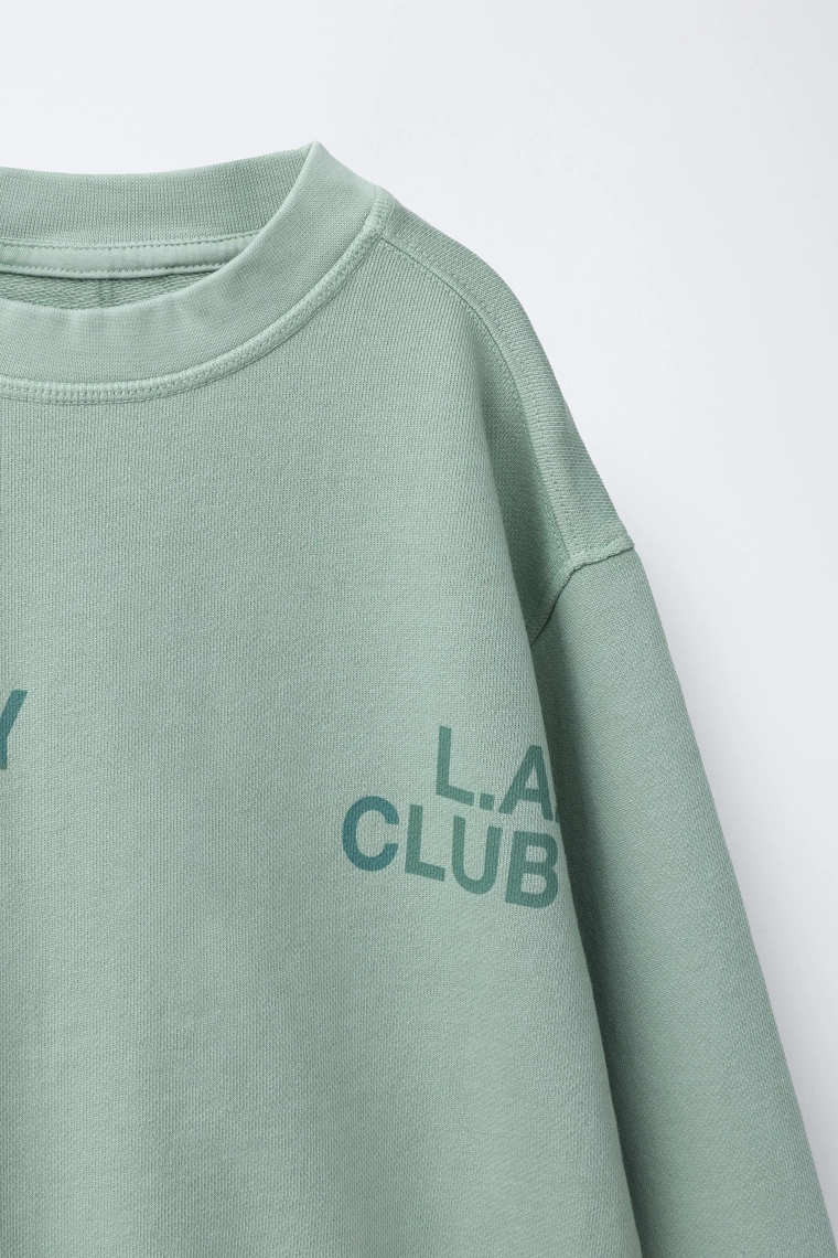 Толстовка с принтом девиза