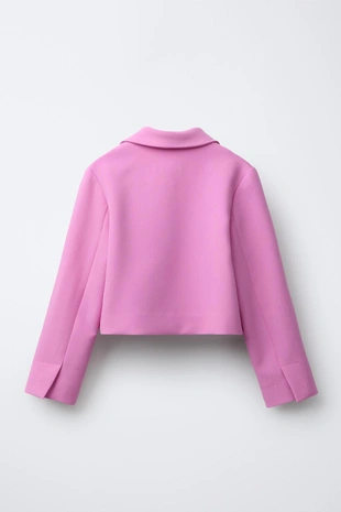 Укороченный блейзер с декоративными пуговицами- Заказать в России