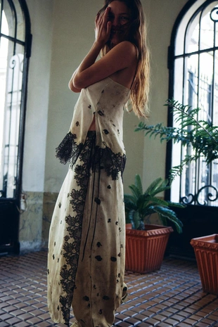 Юбка-шорты с кружевным узором- Заказать в России